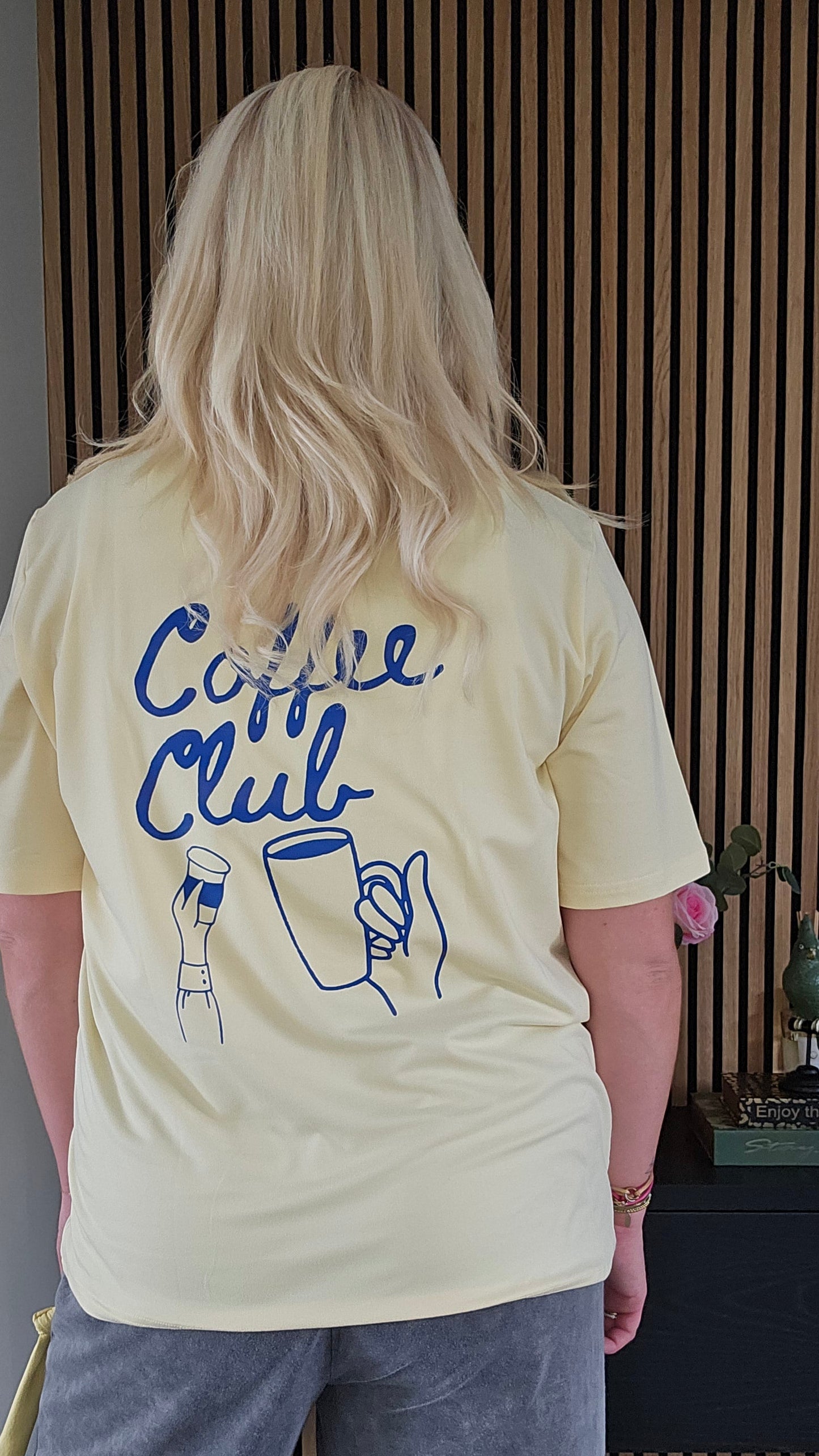 Coffee Club T-shirt- geel